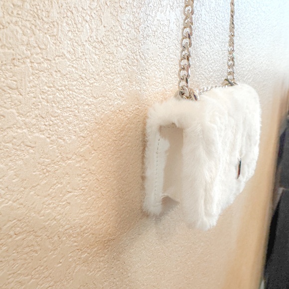 Steve Madden White Faux Fur Mini Crossbody Bag NWT - Picture 11 of 14